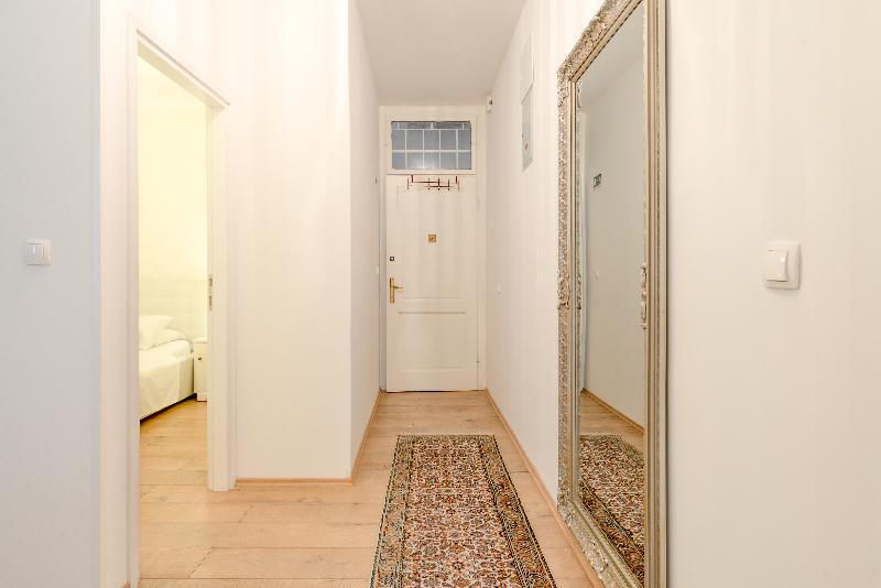 Temple Luxury Apartments & Rooms 斯普利特 外观 照片
