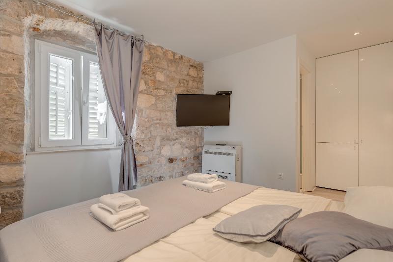 Temple Luxury Apartments & Rooms 斯普利特 外观 照片
